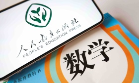 新教材插图是由谁绘制的？人教社答记者问