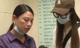 女学生校内翻墙外出被拐，20岁便生下三个孩子，生病后遭婆家抛弃
