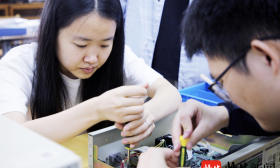 南理工打造“废旧仪器设备拆装工坊” ，有望成为中小学科普教育基地