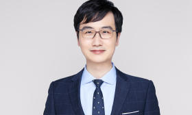 “诗咏新时代 逐梦新征程”国庆特别策划｜江苏省抗疫先进个人陈月飞领诵《江山》