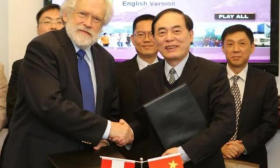 诺奖获得者安东·塞林格是南大荣誉教授，长期推动中奥学术交流合作