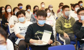 “八一勋章”获得者钱七虎在北建大开讲，鼓励学生立志成才