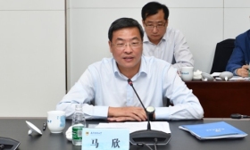 马欣到联系高校调研思想政治工作