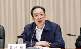 省教育厅党组理论学习中心组召开专题学习（扩大）会议 深入学习贯彻党的二十大精神