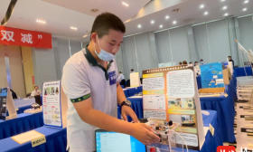 【视频】老人防摔器、电动车防火报警器……看看南京市中小学生科创大赛的“奇思妙想”
