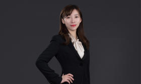 “诗咏新时代 逐梦新征程”|南京航空航天大学孙蕊教授领诵《神舟穿越——为神舟十三号回归而作》