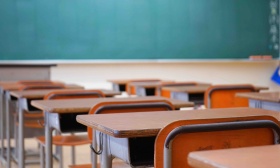 疫情防控新阶段，多位政协委员关注学校教学和防疫