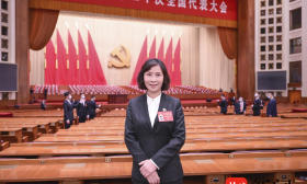 “诗咏新时代 逐梦新征程”融媒体行动|二十大代表邓红领诵《我也是石榴中一颗籽粒》
