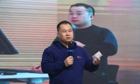 毕业16年后重回高中母校，“博士论文致谢走红作者”讲述教育的意义