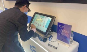 3D实验模拟仓、智能互联黑板等黑科技现身数字化教育装备应展