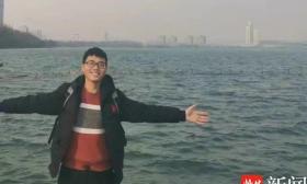 专业绩点+综合绩点双第一！他说：越努力越幸运