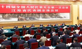 习近平：真正把青少年培养成为拥有“四个自信”的孩子