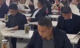 70位高三老师被安排与学生一起考试，网友：老师能考过学生吗？