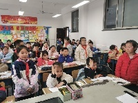 幼儿走进学校 彩排小学生活