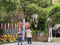 风车悠悠 放飞童年