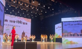 北京通州举办小学生诗词大会总决赛，八支队伍现场秀“飞花令”
