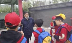 新京报小记者调查：电子阅读适合消遣，系统学习还需纸质阅读