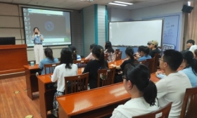 陶笛进高校，中外学子“着迷”中国好声音