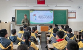 未成年人保护宣传进校园 守护“少年的你”