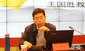 郑大教授性侵未成年女学生，致其流产终身不孕！女方曝细节