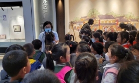 香江花城小学生参观醋博物馆感受醋文化底蕴