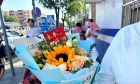 北京中考首日平穩結束，送考大巴提前啟動確保考生清涼應考