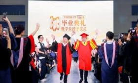 中传5226名学生毕业，全国首位视障播音硕士毕业生发表感言