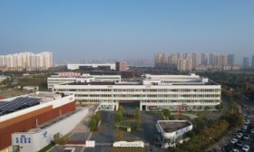 镇江一外附小：做好素质教育“加法” 点燃学生科技强国梦想