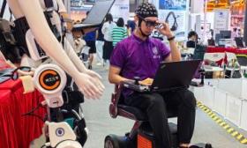 脑控智能轮椅、康复平台，多所高校的技术成果亮相世界机器人大会