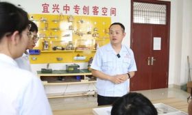 孙林：深耕职教育英才 丹心热血沃新花 | 2023江苏教师年度人物