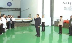 习近平祝全国广大教师节日快乐