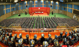 以坚韧书写青春新篇章！南京旅游职业学院举行2023级新生开学典礼暨军训动员大会