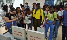 留学生的开学第一课：远离涉毒雷区