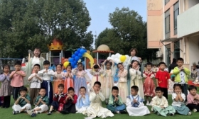 镇江市美林湾幼儿园：古风国韵 迎中秋庆国庆