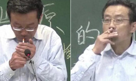 “我烟瘾大，你忍一下！”网红教授开讲座吸烟被投诉