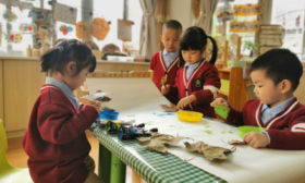 镇江市中山路幼儿园仁章园区开展“霜降日，体验秋意浓”霜降节气活动