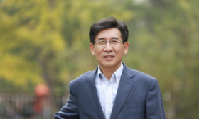 对话|巴克利奖首位中国籍获得者薛其坤：向着极致的热爱前行