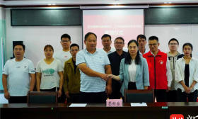 助力乡村振兴，苏信学子赴广西百坭村开展电商直播培训