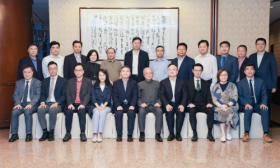苏港友好学校交流座谈会在宁举行