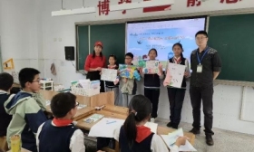 垃圾分类主题绘画活动走进校园