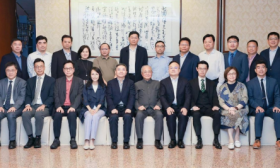 苏港友好学校交流座谈会在宁举行