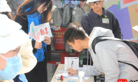 精准资助送温暖，东南大学436名困难新生穿上自选冬衣