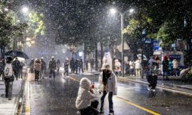 初！雪！来！啦！