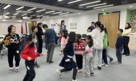 学扇子舞、体验中医药文化，朝阳区“红领巾寒假成长营地”开营