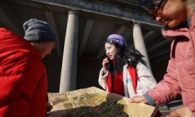 这个寒假，他们在清华大学当“导游”