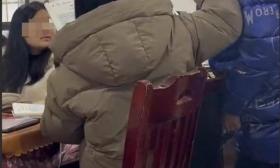 “你这个蠢货！”女教师打脸辱骂不会做题学生，全网震怒！