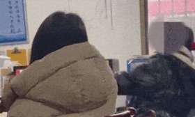 最新回应：粗暴对待学生涉事学校校长被就地免职