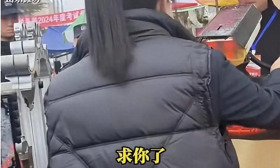 国考迟到30秒被拒之门外！考生哽咽求通融，官方称迟到一秒也不行