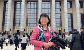 全国政协委员许玲：健全家校社协同育人机制，破解青少年心理问题