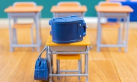 江西开展“可躺式”课桌椅进校园试点，优先保障小学一二年级学生
